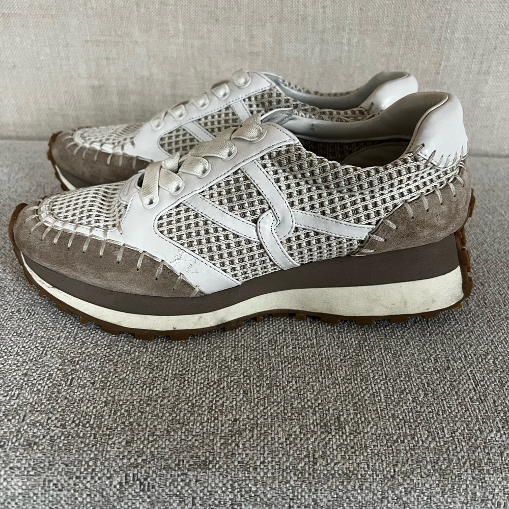 Valentina Sneaker